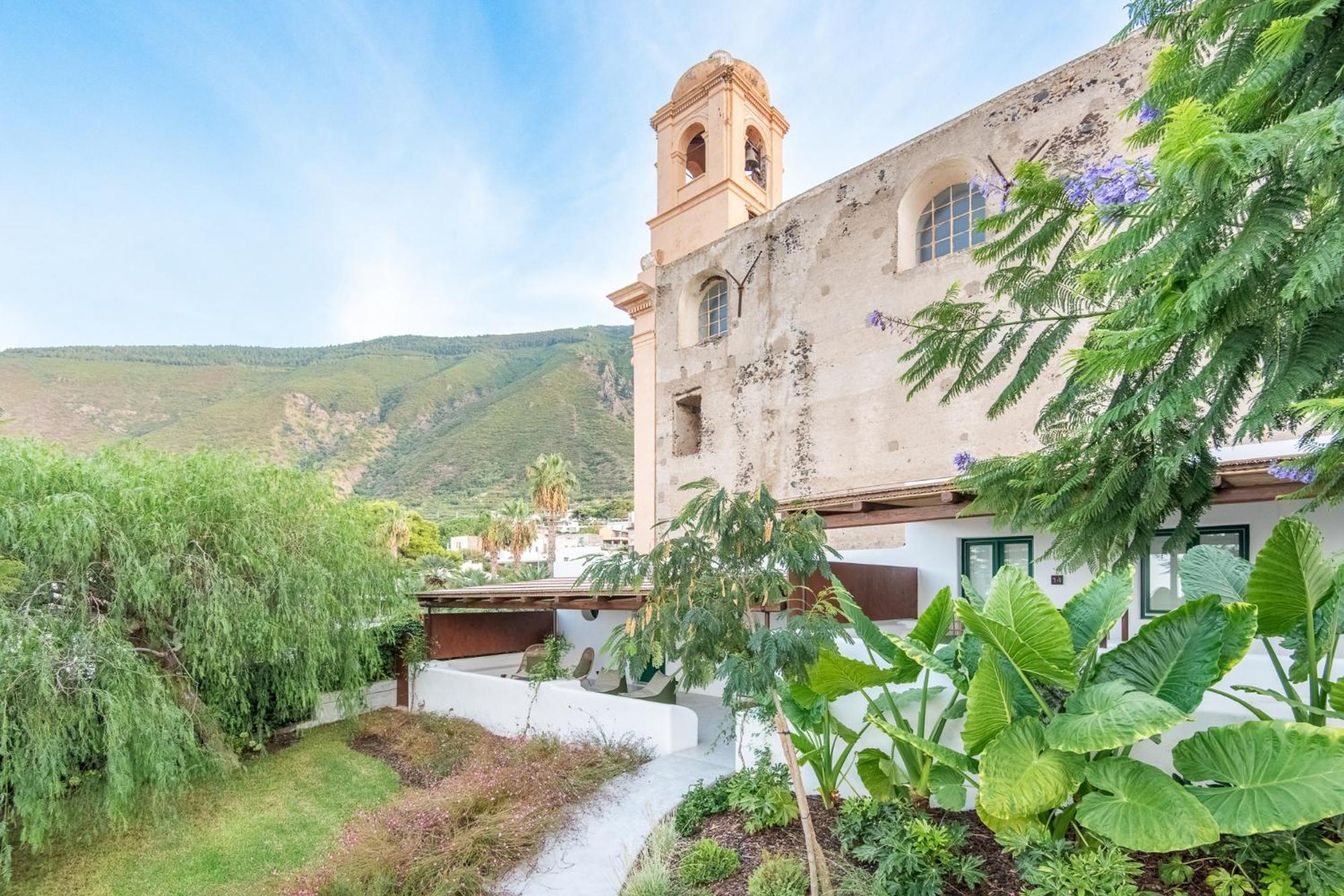 Hotel Ravesi Malfa  Esterno foto